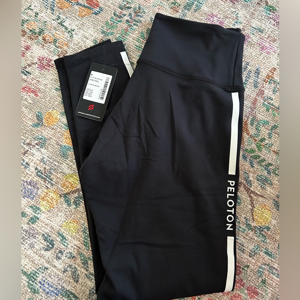 Peloton Here Now Leggings Size M